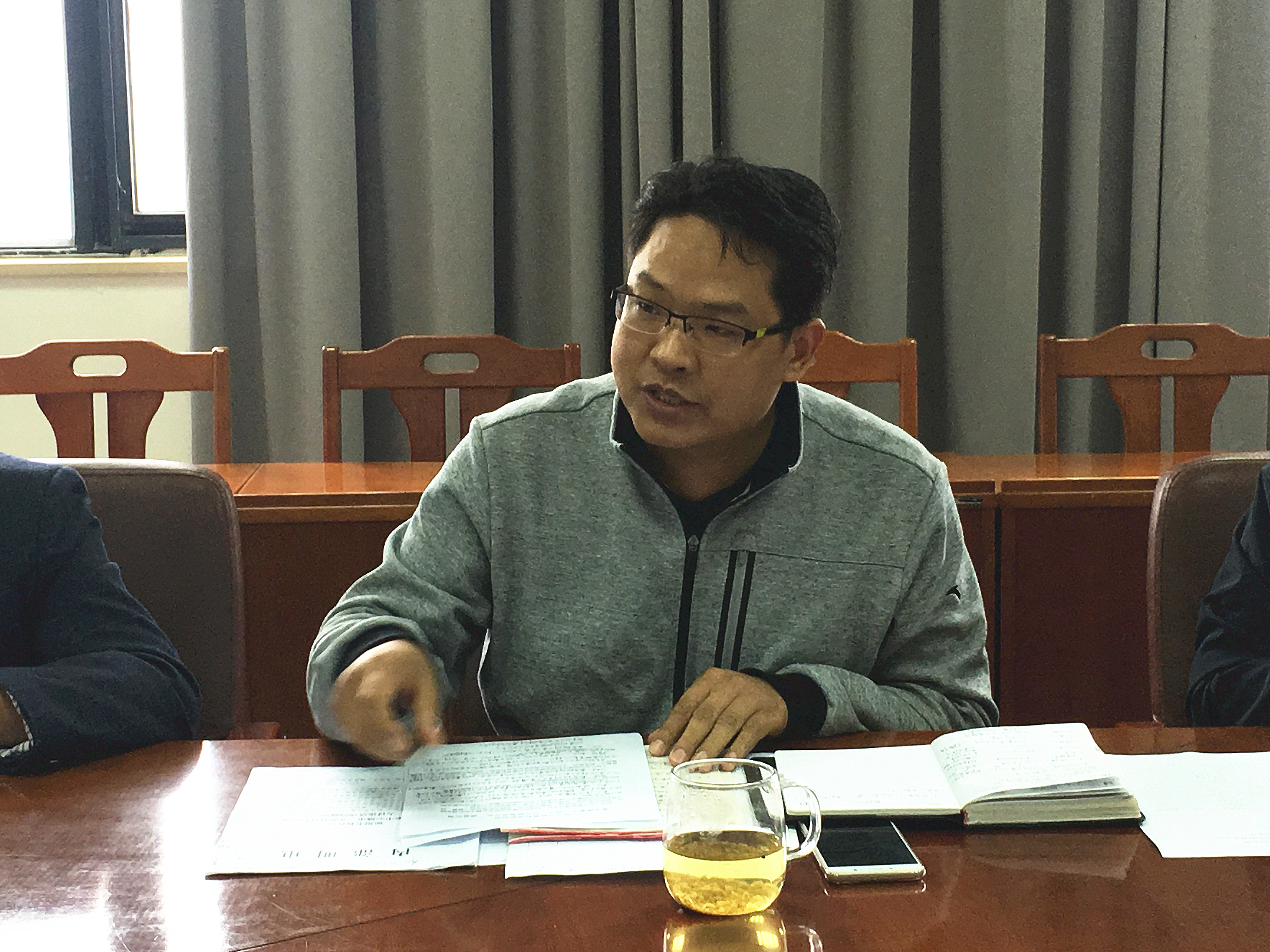 副所长狄雷刚分析教科所发展现状