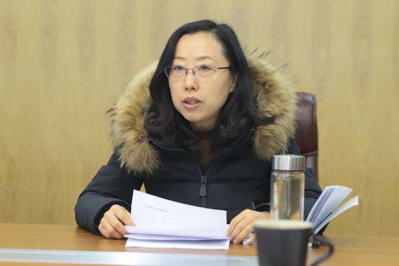 02党总支书记李培红代表学校班子作对照检查