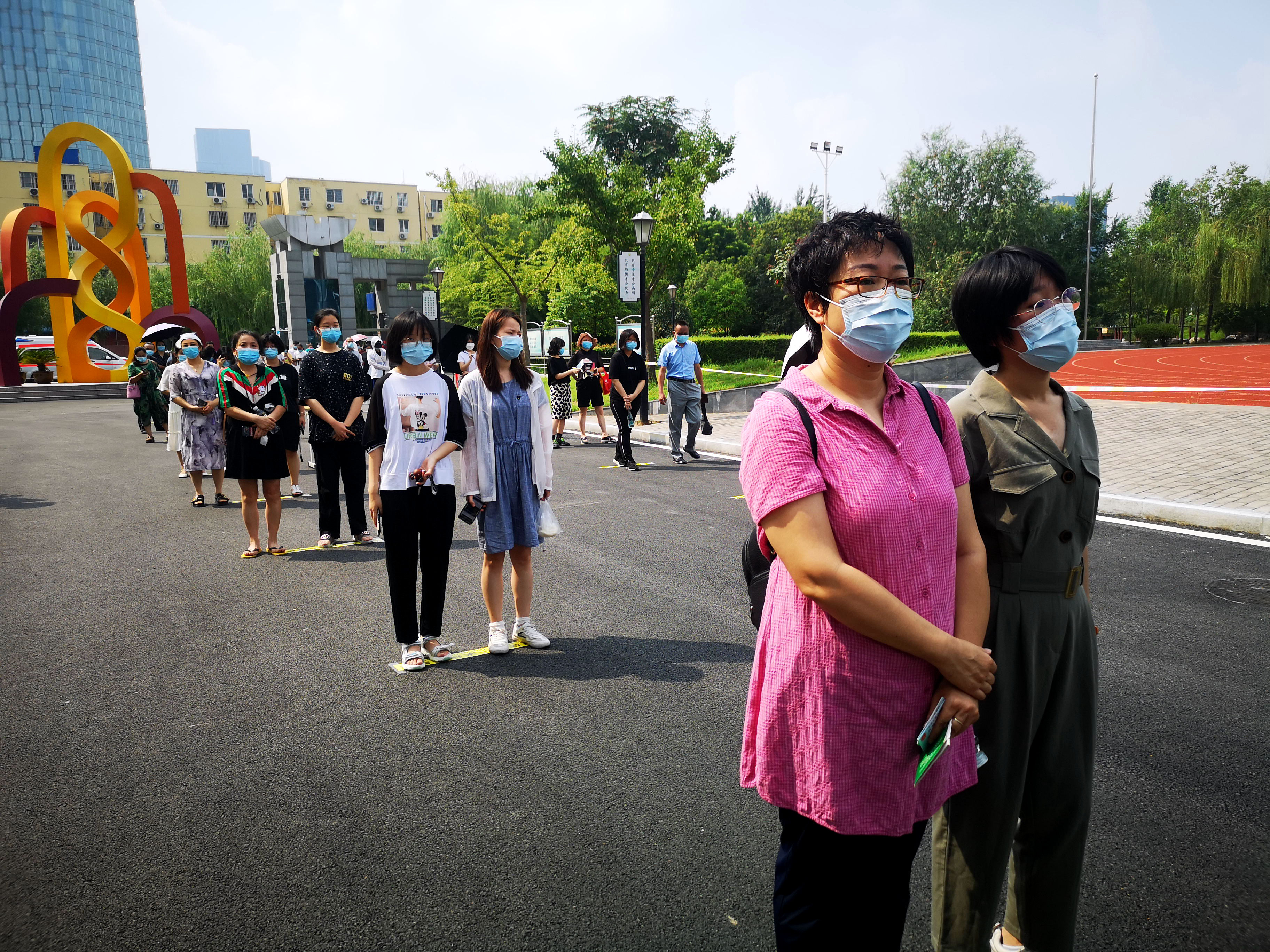 郑州市第106高级中学高效完成在郑学生新冠疫苗接种