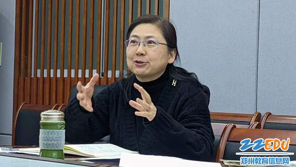 郑州八中副校长刘莘总结讲话