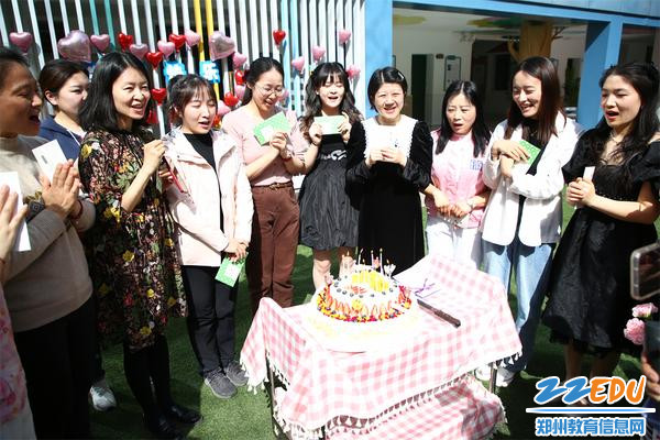 5.2集体生日会开始啦！