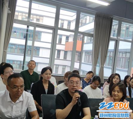 10李益校长发言