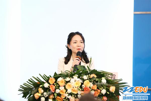 2郑州市实验幼儿园党总支书记、园长张莉致辞