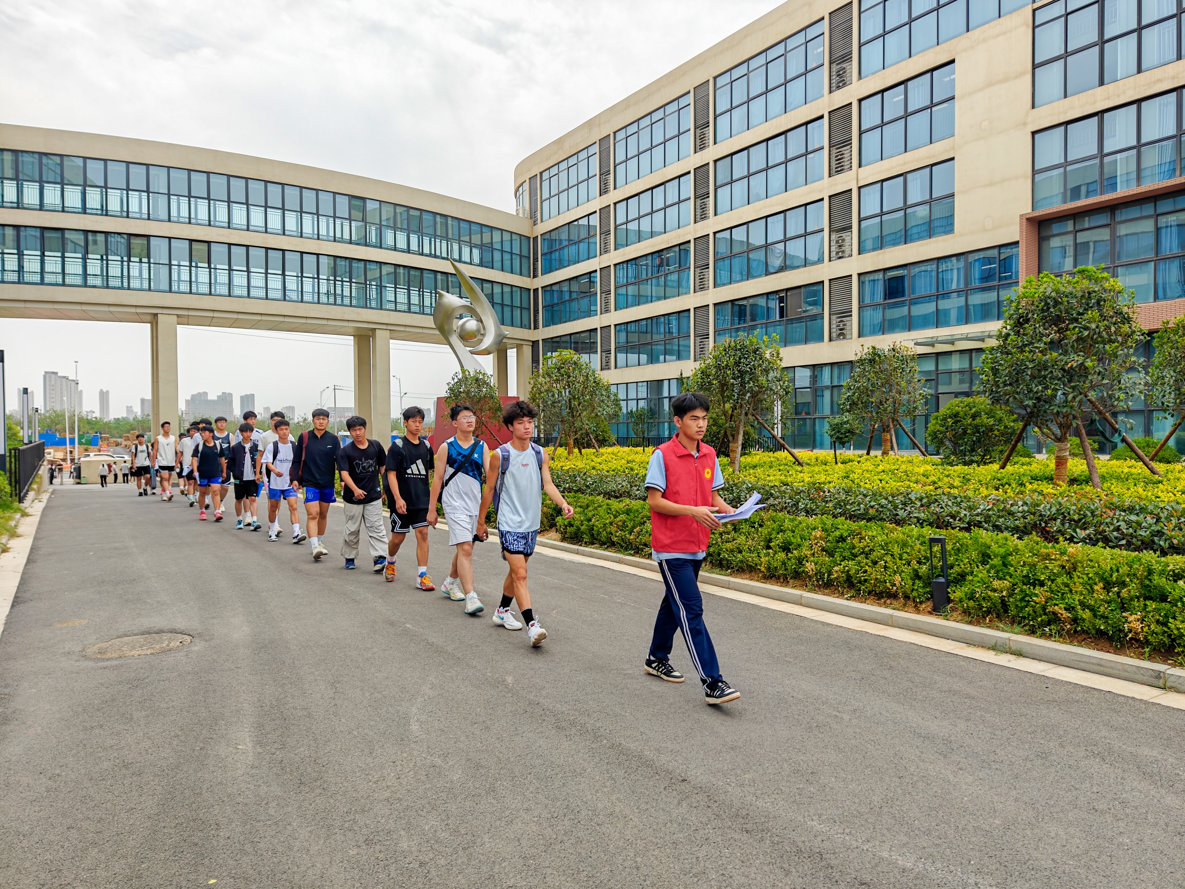 郑州市第四十四高级中学体育后备生测试圆满结束