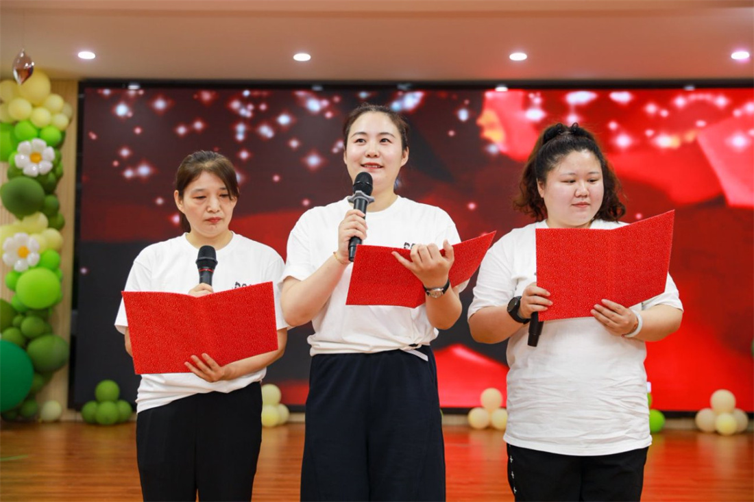 童心飞扬，梦想启航 郑州市实验幼儿园举行大班毕业汇报演出