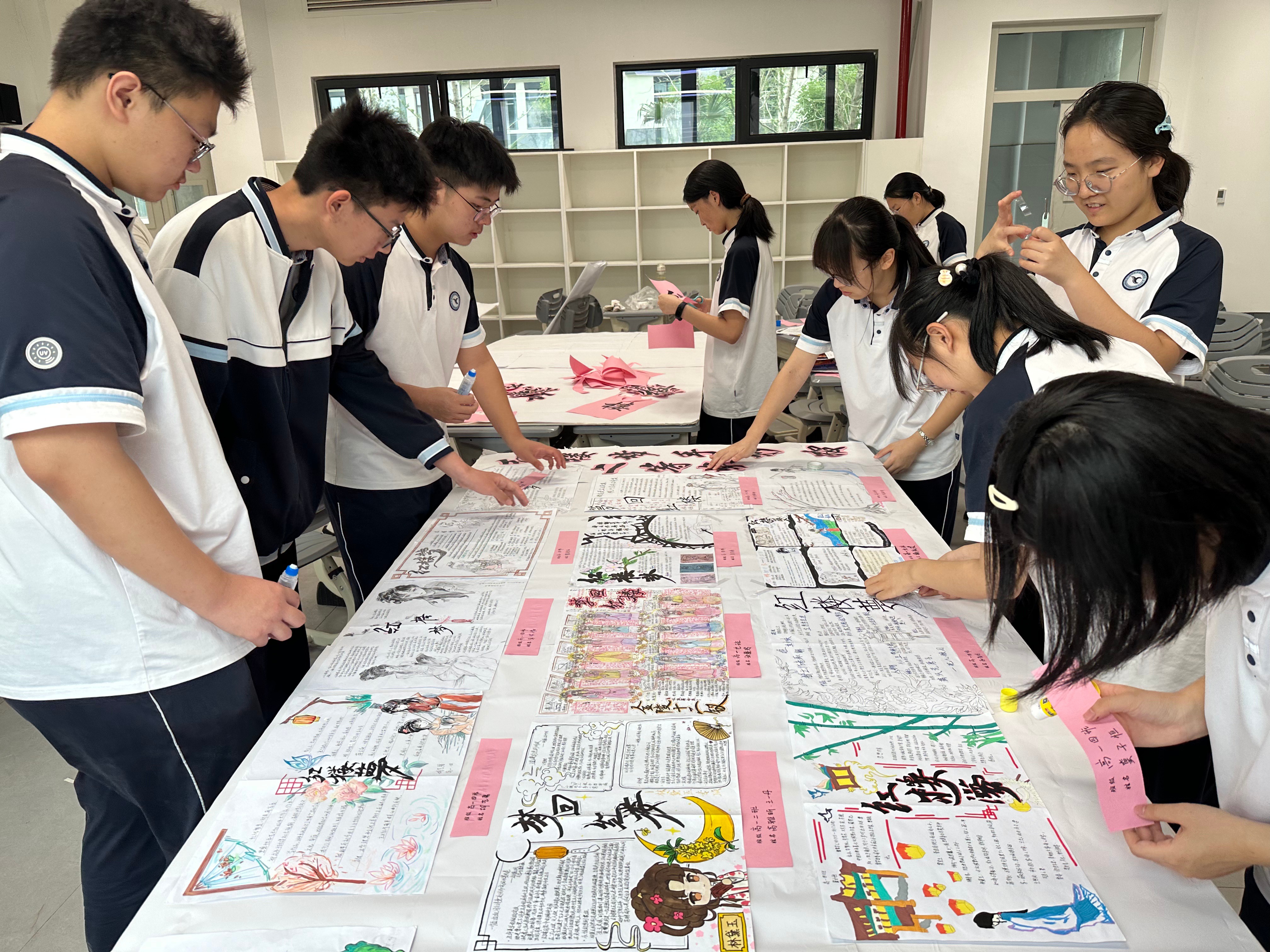 妙笔绘“红楼” 才情展芳华——郑州市第六高级中学高一年级《红楼梦》手抄报作品惊艳亮相
