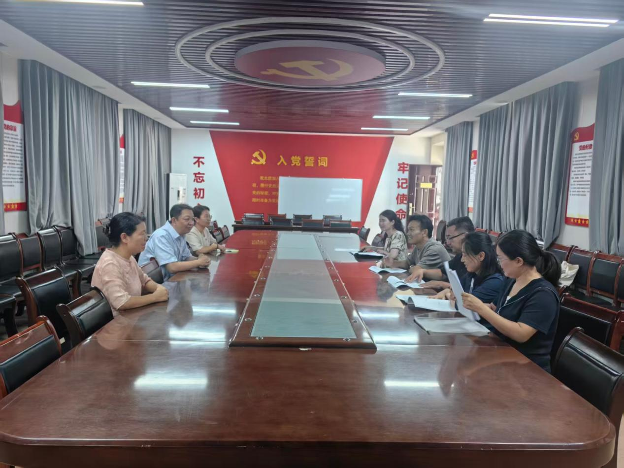 郑州市扶轮外国语高级中学与管城回族区第六中学开展校际结对交流活动