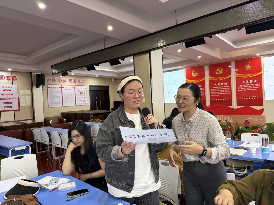 以画润心，赋能成长！中原区开展心理绘画艺术疗法专题培训
